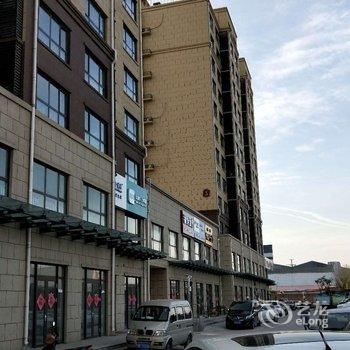 青岛水舞晶华公寓酒店提供图片