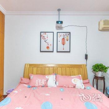魔法小屋(杭州河坊街景区店)酒店提供图片