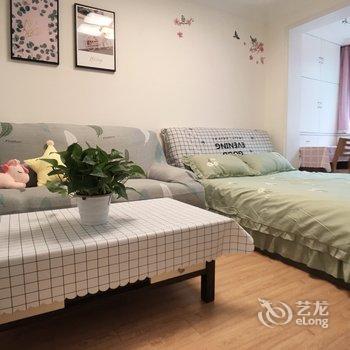魔法小屋(杭州河坊街景区店)酒店提供图片