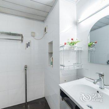 南宁亿达·民宿(11号店)酒店提供图片