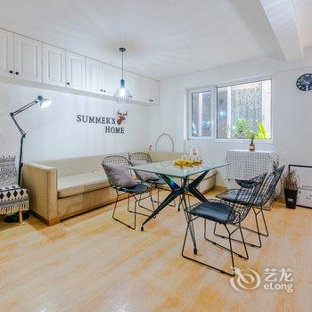 青岛李霞公寓(3号店)酒店提供图片