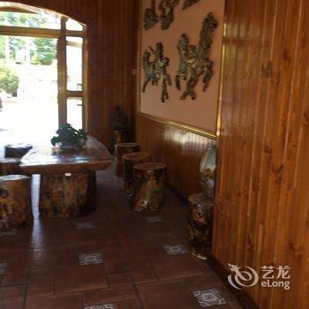 伊犁八卦城远山民宿酒店提供图片