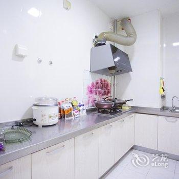 青岛开始的地方公寓酒店提供图片
