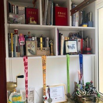 青岛光的彼方公寓酒店提供图片