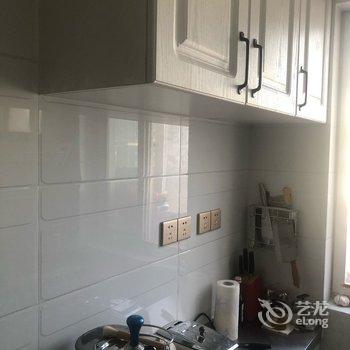 青岛光的彼方公寓酒店提供图片