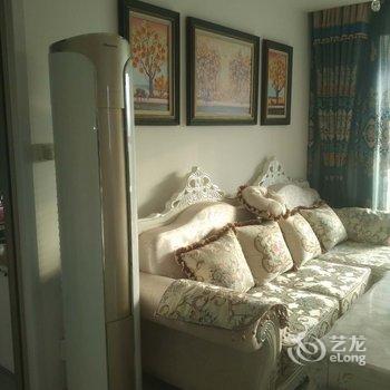 青岛欧式风格全明海景温馨小屋屋主乔乔酒店提供图片