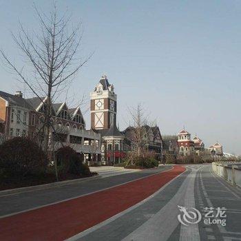 青岛欧式风格全明海景温馨小屋屋主乔乔酒店提供图片
