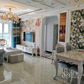 青岛欧式风格全明海景温馨小屋屋主乔乔酒店提供图片