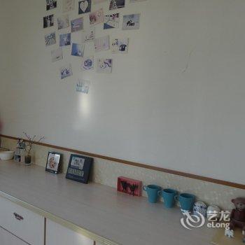青岛海边巷子里的小楼特色民宿酒店提供图片