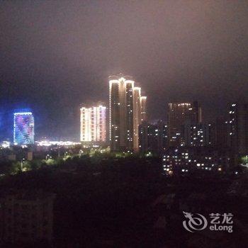 青岛霍凤梅公寓酒店提供图片