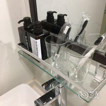 重庆途上艺术公寓酒店提供图片