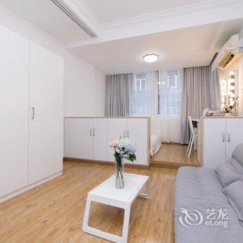 上海平凡先生公寓酒店提供图片