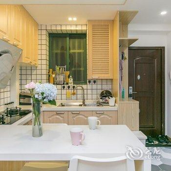 上海平凡先生公寓酒店提供图片