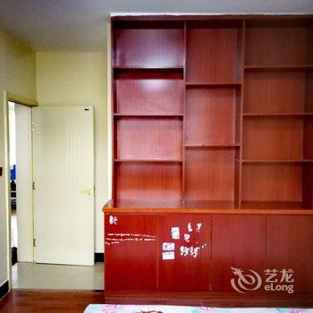 锡林郭勒盟锡市宽敞明亮温馨的泽雅小屋酒店提供图片