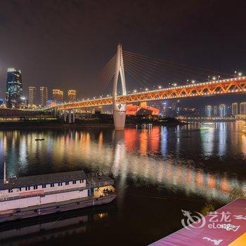 重庆等花开小窝公寓(下纯阳洞街分店)酒店提供图片