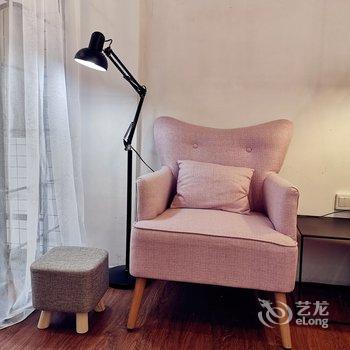 南宁有梦想的咸鱼之公寓酒店提供图片