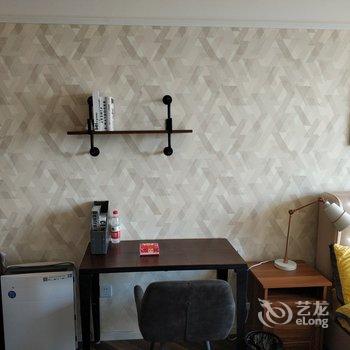 往事如疯公寓(北京郎家园路北口店)酒店提供图片