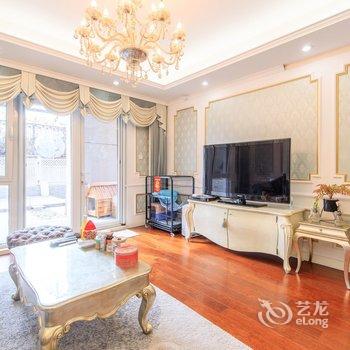北京Emma的小家公寓(东十里堡村分店)酒店提供图片
