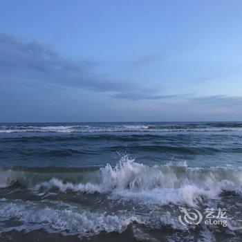 北海廖草草特色民宿(电建村分店)酒店提供图片