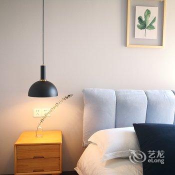 重庆江屿城江景民宿(7号店)酒店提供图片