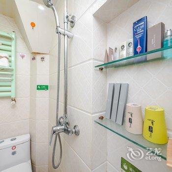 青岛爱上青岛的双鱼座范范公寓酒店提供图片