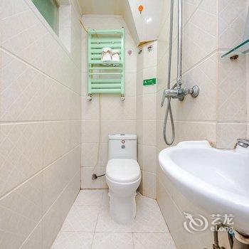 青岛爱上青岛的双鱼座范范公寓酒店提供图片