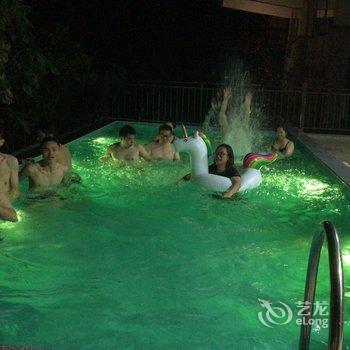 清远张莹度假别墅酒店提供图片