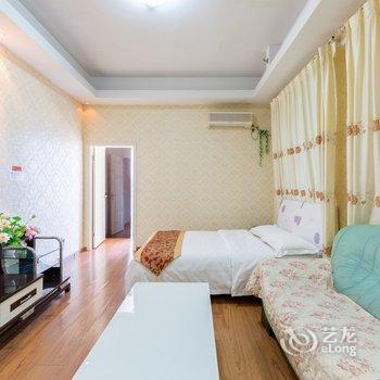 重庆宇馨酒店公寓(解放碑洪崖洞店)酒店提供图片