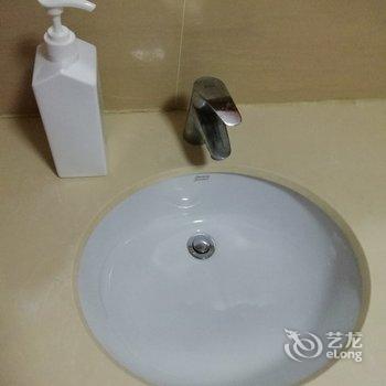 小龙虾公寓(青岛儿童乐园店)酒店提供图片