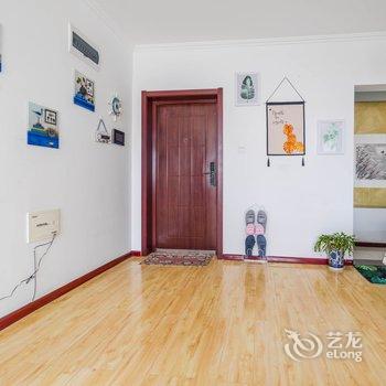 青岛金沙滩CBD商圈公寓酒店提供图片
