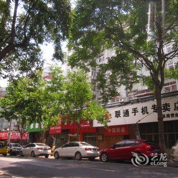 青岛煮海鲜喝散啤公寓酒店提供图片