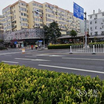 青岛假日青岛 煮海鲜 喝散啤公寓(2号店)酒店提供图片