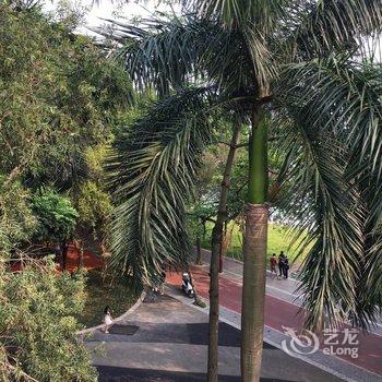 南宁游南宁必签到地Ins风公寓酒店提供图片