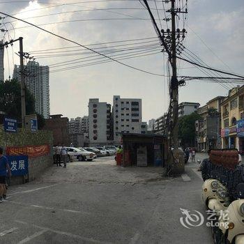 南宁游南宁必签到地Ins风公寓酒店提供图片