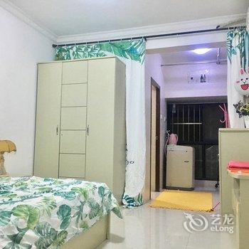 南宁游南宁必签到地Ins风公寓酒店提供图片