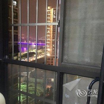 南宁游南宁必签到地Ins风公寓酒店提供图片