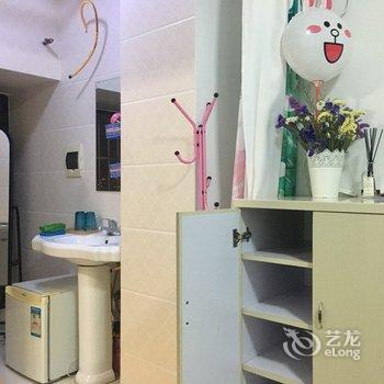 南宁游南宁必签到地Ins风公寓酒店提供图片