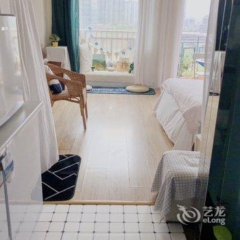 成都屋里home普通公寓酒店提供图片