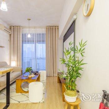 成都莫迪利亚尼(00144390)公寓(川信大厦-会议中心分店)酒店提供图片