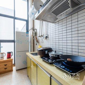 广州长隆水上乐园复式北欧风5房公寓(2号店)酒店提供图片
