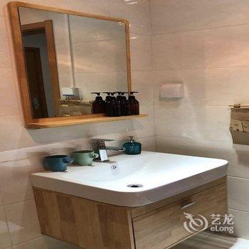 欣阁公寓(北京酒仙桥798艺术区新华联丽港店)酒店提供图片