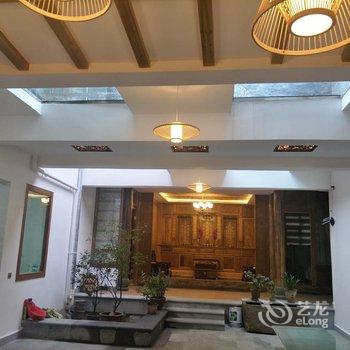 腾冲芳香荷塘客栈酒店提供图片