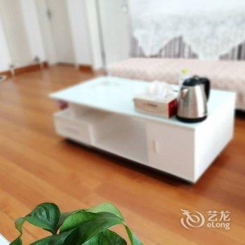 青岛浪漫满屋公寓(5号店)酒店提供图片