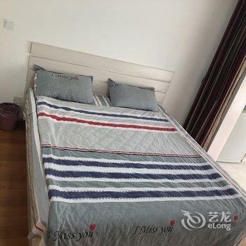 青岛浪漫满屋公寓(5号店)酒店提供图片