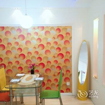 爱上青岛的双鱼座范范公寓(青岛广州路分店)酒店提供图片