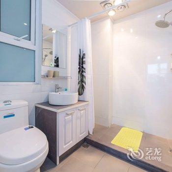 上海小爱心之家公寓酒店提供图片