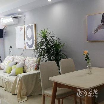 成都成都爱上熊猫民宿(黄河中路二段分店)酒店提供图片