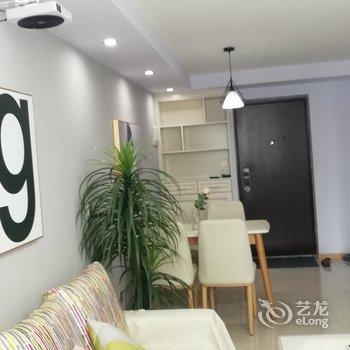 成都成都爱上熊猫民宿(黄河中路二段分店)酒店提供图片