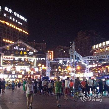 成都成都爱上熊猫民宿(黄河中路二段分店)酒店提供图片