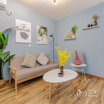 成都成都爱上熊猫民宿(黄河中路二段分店)酒店提供图片